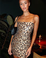 Prachtige mini-jurk met luipaardprint