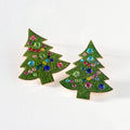 Kerstoorbel met kerstbalmotief in groen en meerkleurig