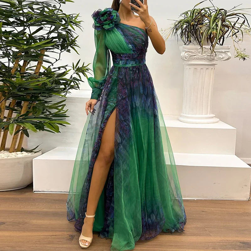 Judith - Trendy maxi-jurk met één schouder en meshprint