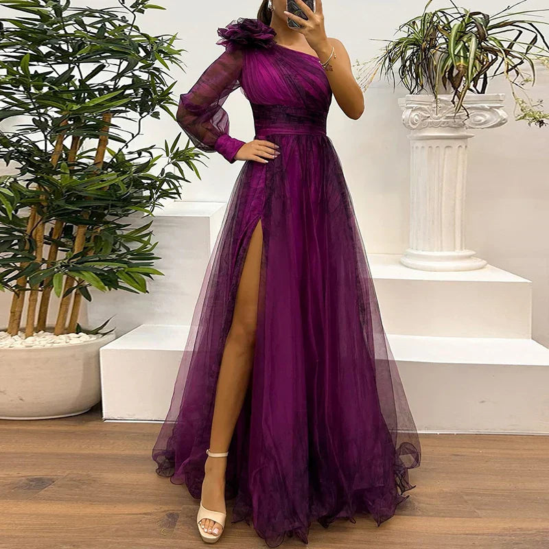 Judith - Trendy maxi-jurk met één schouder en meshprint