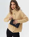 Asymmetrisch gebreid vest met knoopsluiting