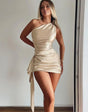 Asymmetrische, geplooide bodycon-jurk met één schouder