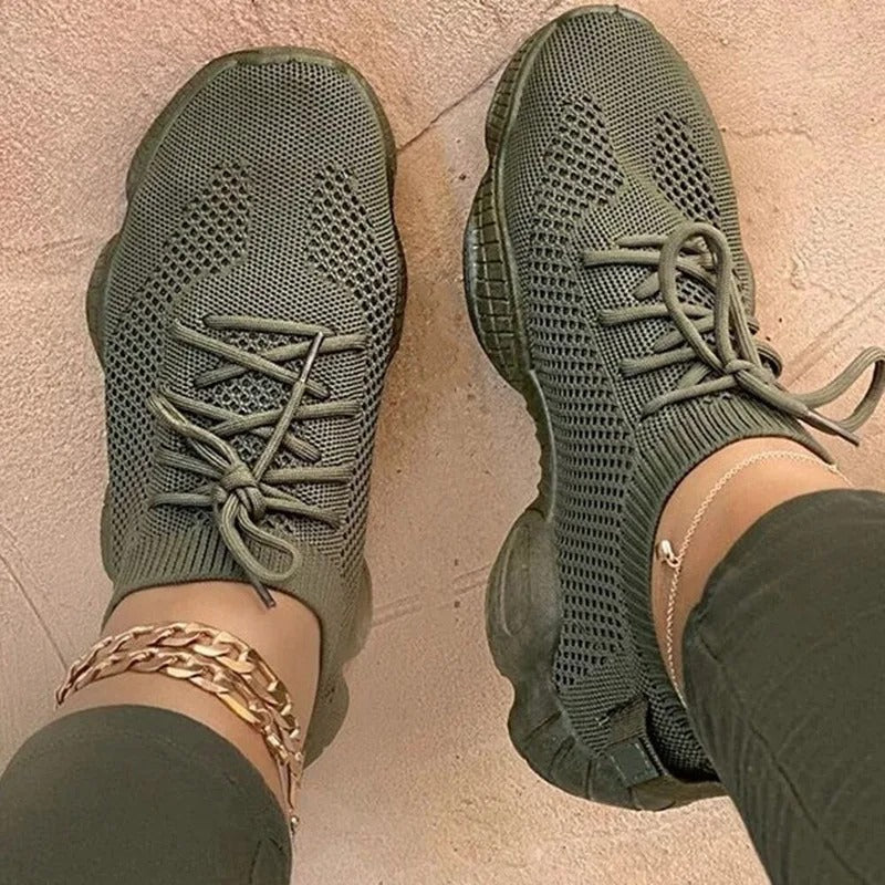 Stijlvolle damessneakers met vetersluiting